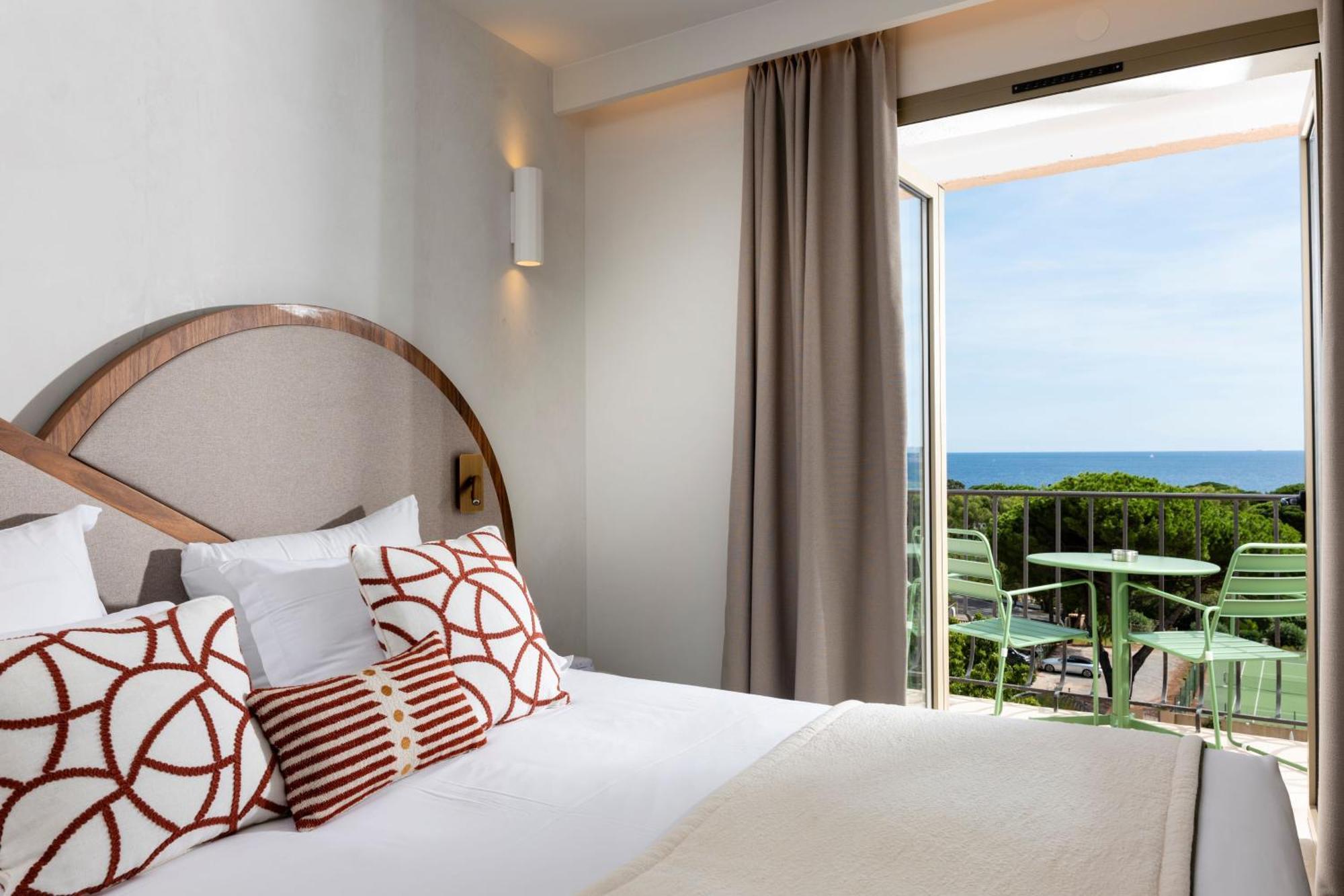 Hotel Du Parc Cavalaire Sur Mer Dış mekan fotoğraf