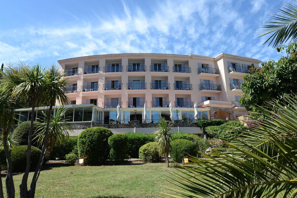 Hotel Du Parc Cavalaire Sur Mer Dış mekan fotoğraf